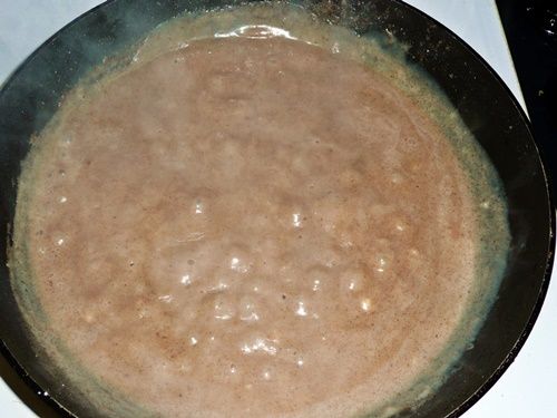 CORNMEAL-GRAVY